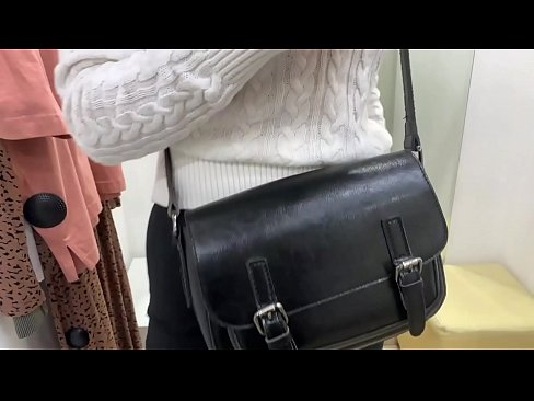 ❤️ FeralBerry puta gaztearen masturbazio publikoa dildo batekin probalekuan ❤ Porno gurean eu.videolucrativo.top ❌️