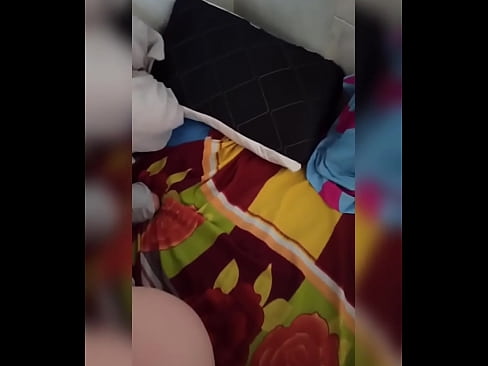 ❤️ Nire gelakidea etxean bakarrik geratzen da, bere senarra oporretara joaten delako eta nik izorratzeko eta ipurdia esnez betetzeko aprobetxatzen dut ❤ Porno gurean eu.videolucrativo.top ❌️